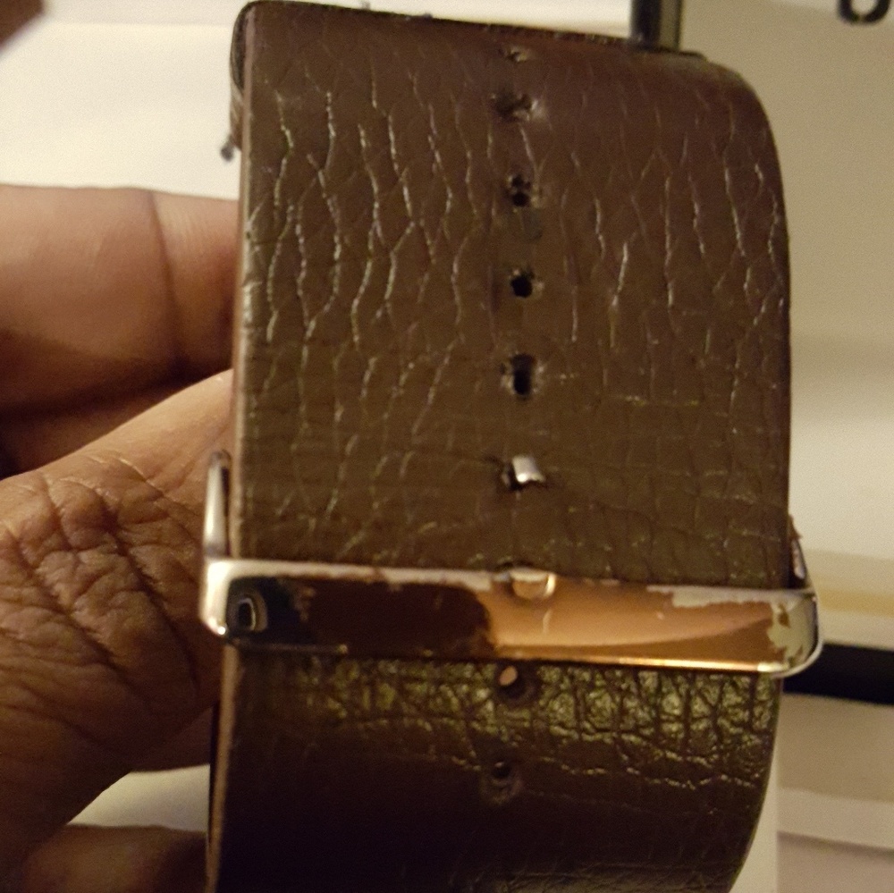 Watch - Picture 3 of 3